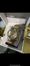 Mk7210  watch  FREEBOX ILE