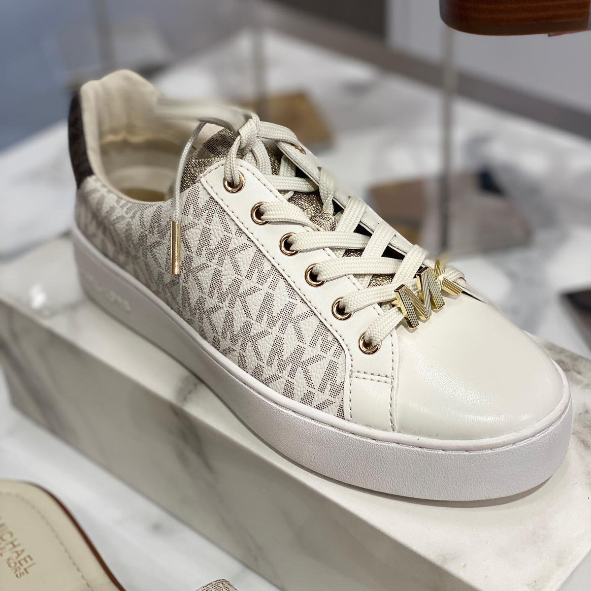 MICHAEL KORS 40NO POPPY LACE UP SNEAKERS