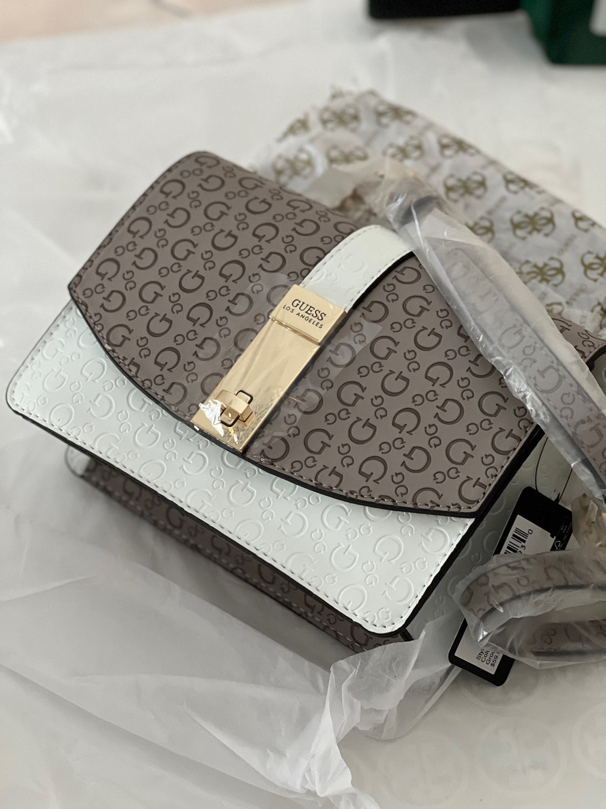 GUESS CROSSBODY BAG GUMRUK DAHIL