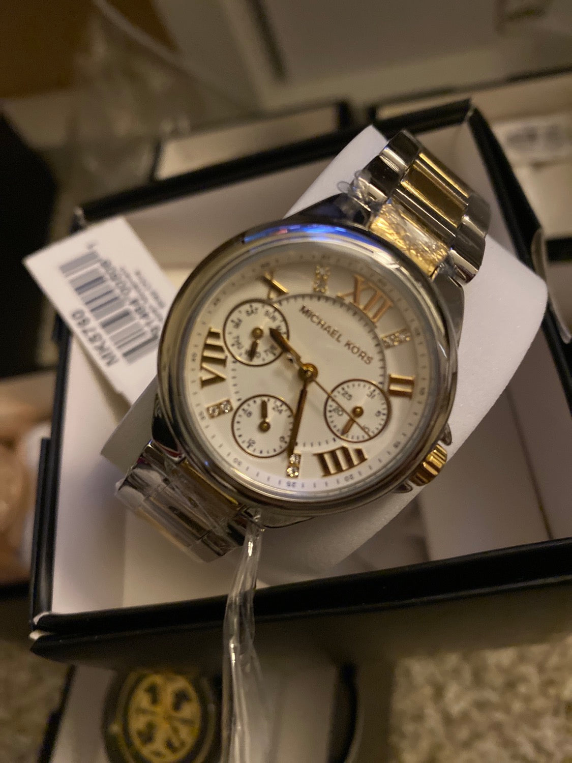 WATCH MK5760 FREEBOX ILE GUMRUK DAHIL